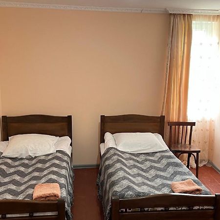 Ciuri'S Guesthouse Zhabeshi Exteriér fotografie