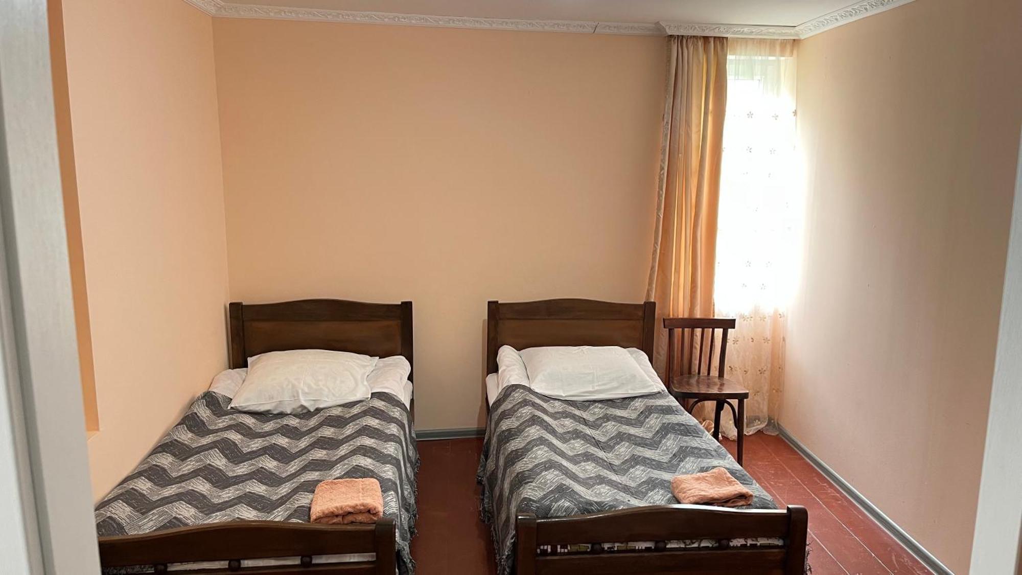 Ciuri'S Guesthouse Zhabeshi Exteriér fotografie