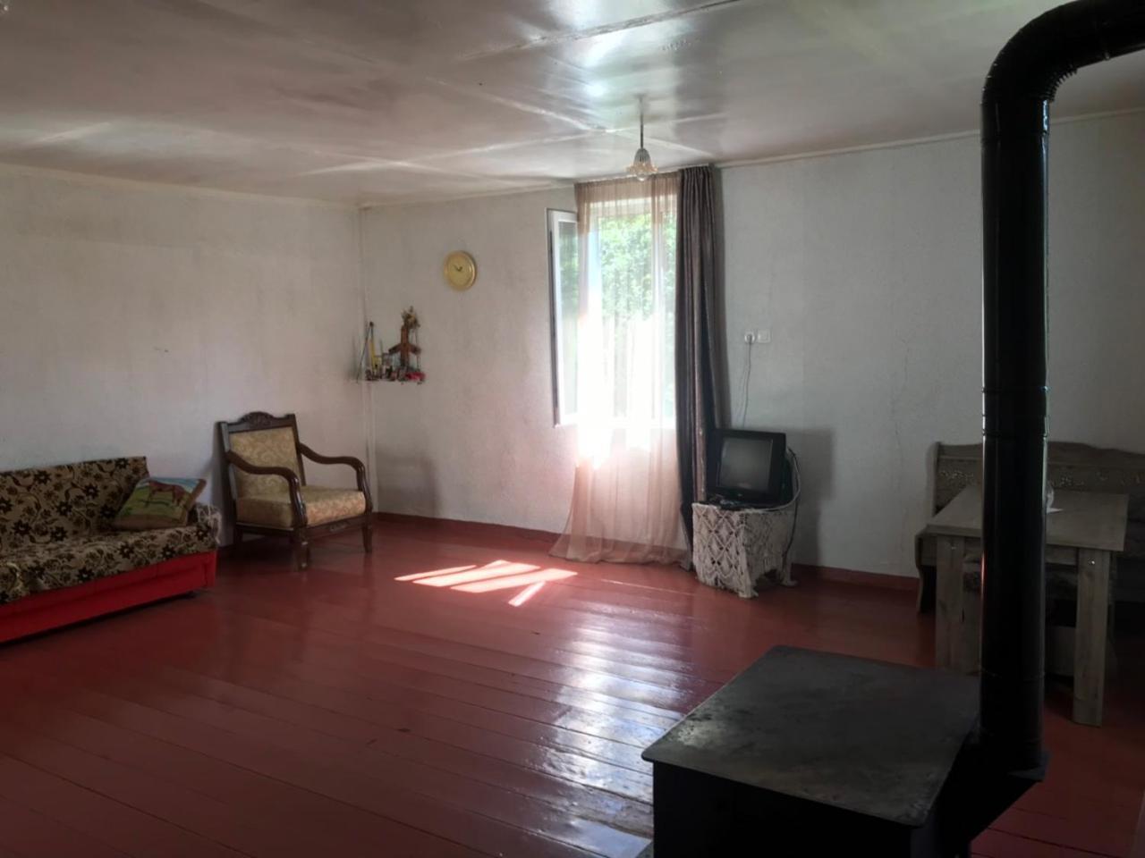 Ciuri'S Guesthouse Zhabeshi Exteriér fotografie