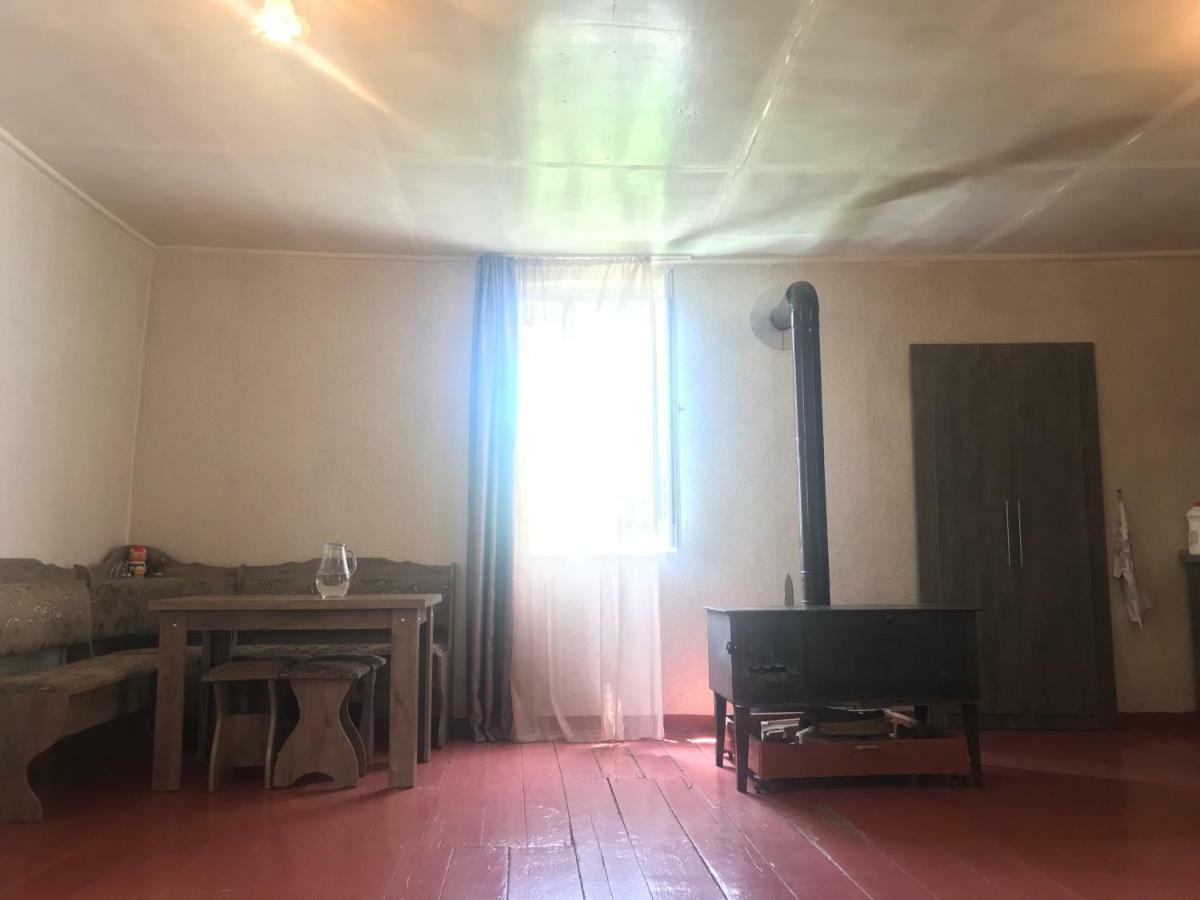 Ciuri'S Guesthouse Zhabeshi Exteriér fotografie