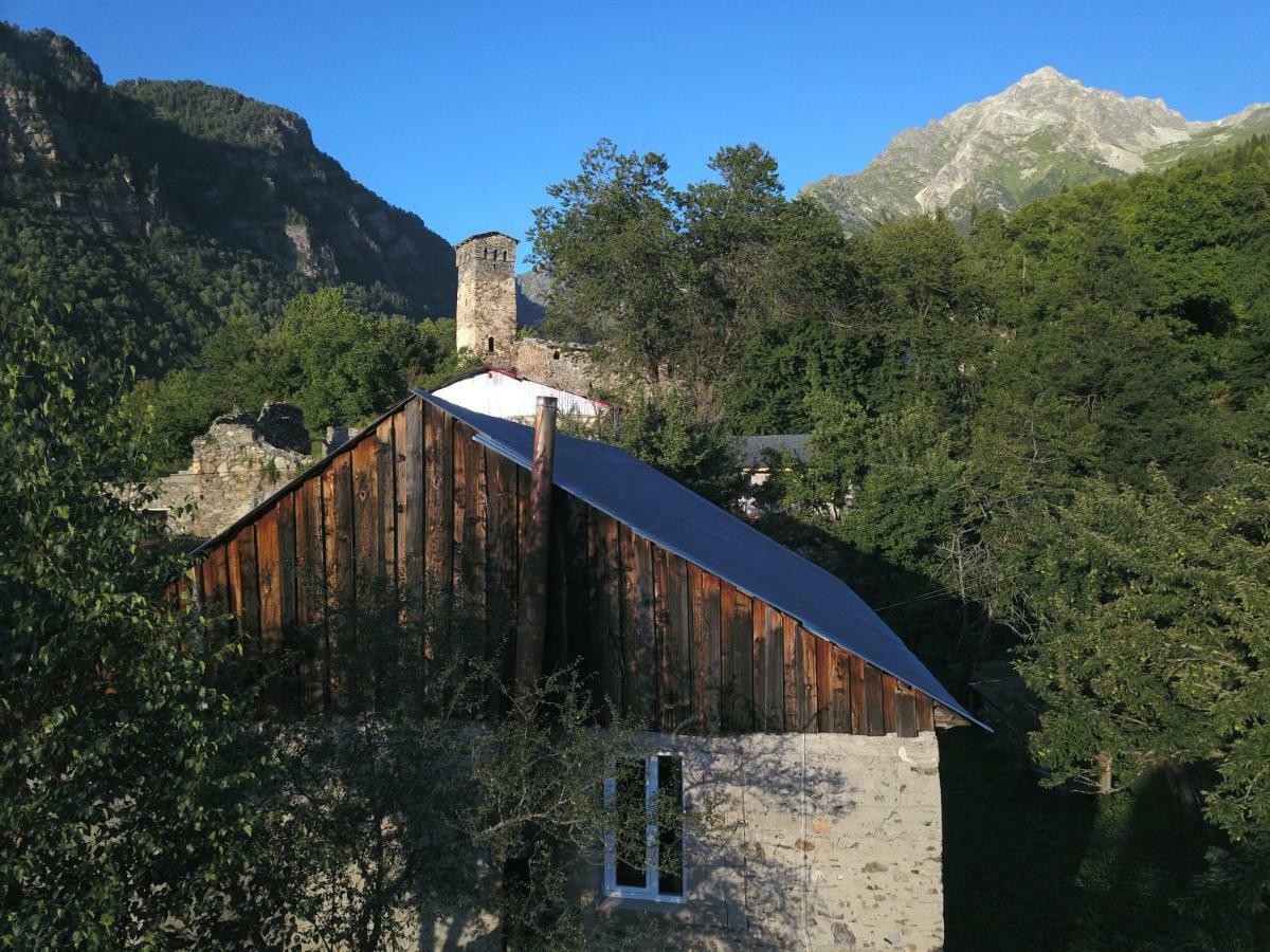 Ciuri'S Guesthouse Zhabeshi Exteriér fotografie